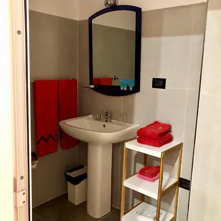 فندق مبيت وإفطار Smile 4*